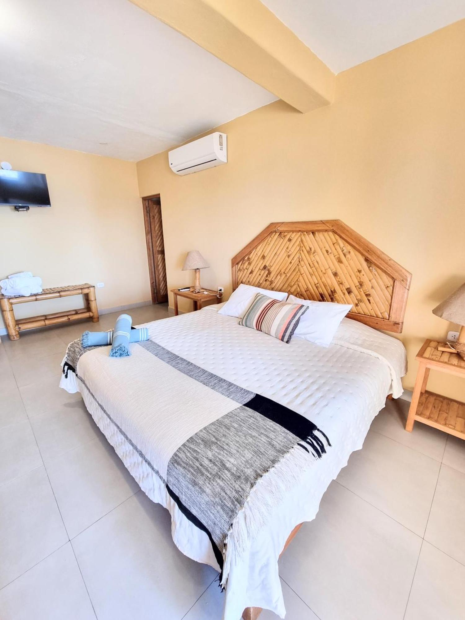 Mancora Beach Hotel (Adults Only) Zimmer foto